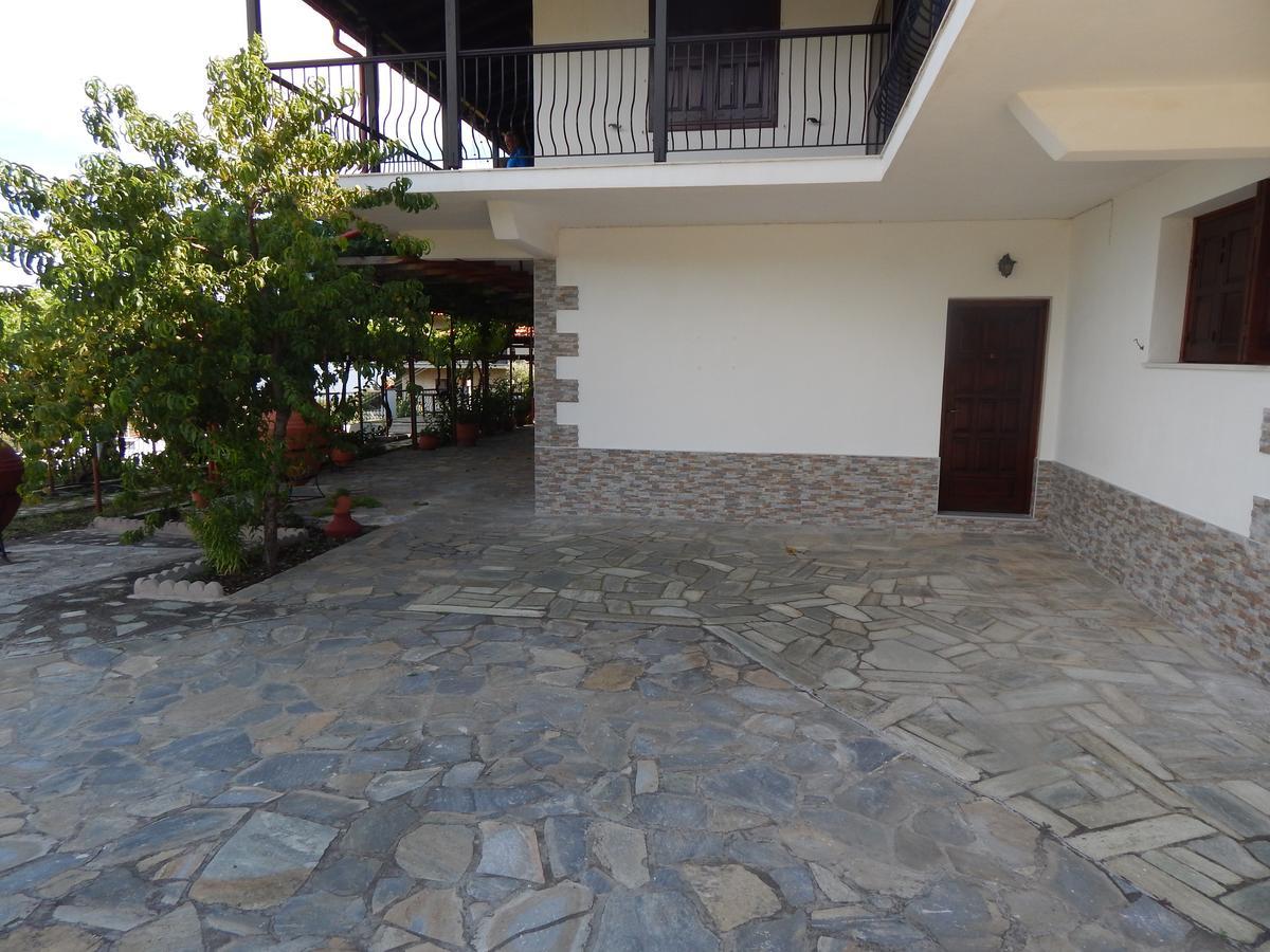 פלאטניאס Ktena Apartments מראה חיצוני תמונה